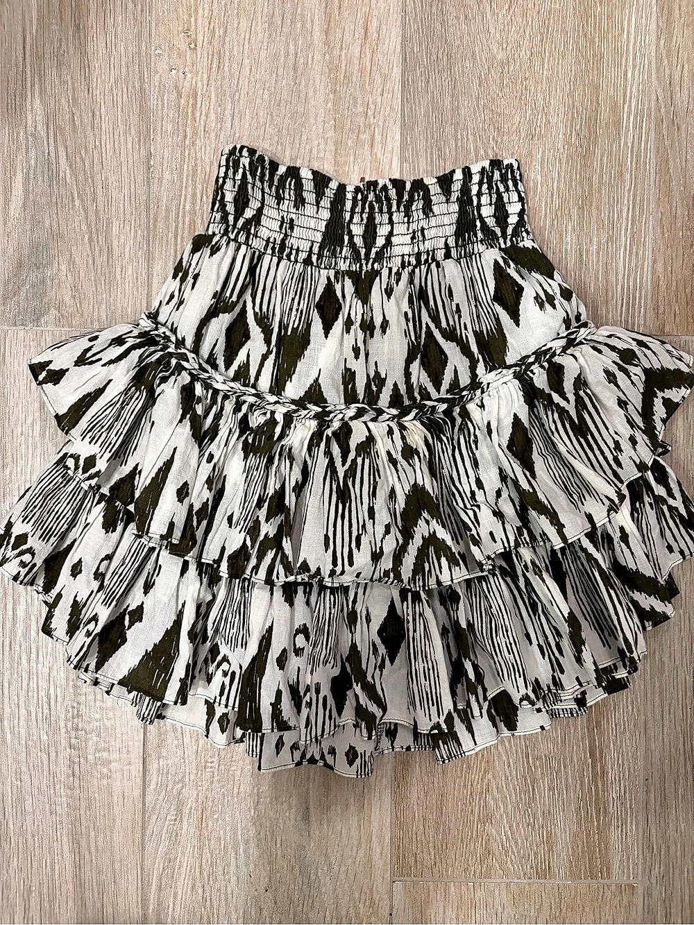 MISA Abstract Ruffle Mini Skirt in Green & White XS